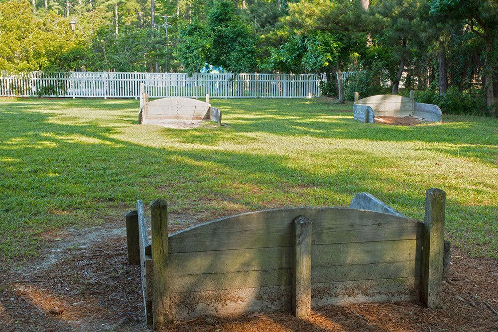 Venez jouez au lancer de fer à cheval au Trav-L Park.